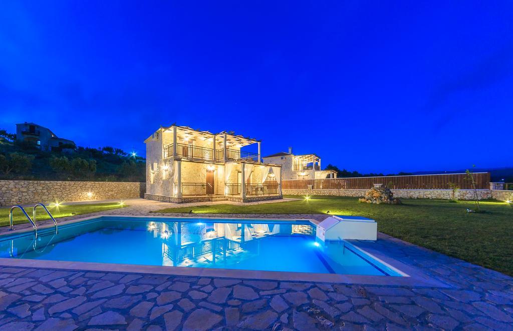 Eden Villas Anafonítria Exteriör bild